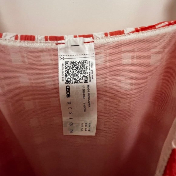 ASOS Design Curve Seersucker swimsuit US 12 - Picture 5 of 5